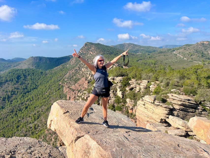 Valencia: Sierra Calderona & El Garbí Mountain hiking Tour - Vincent’s guiding style