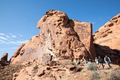 Valley of Fire Guided Hike from Las Vegas