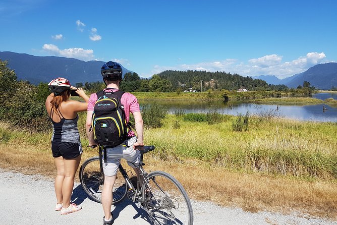 Vancouver Biking and Hiking Tour including Lunch - What the guide adds to the day