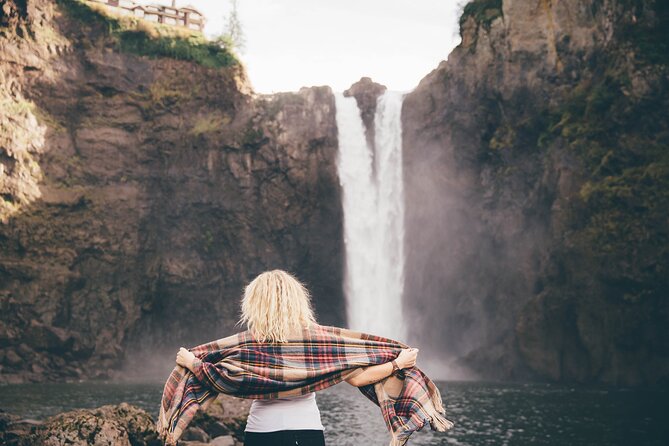 Visit Snoqualmie and Hike to Twin Falls (Transportation included) - Snoqualmie Falls: 30 minutes at a famous viewpoint