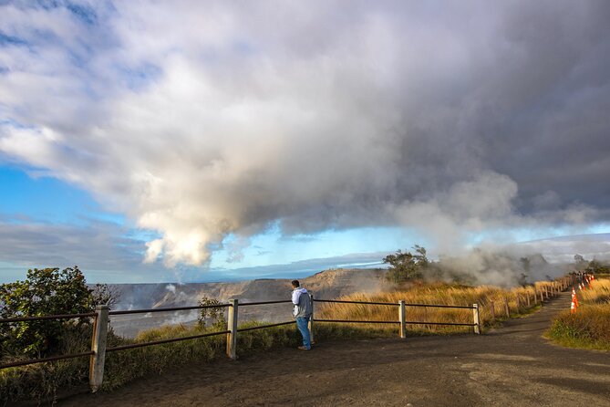 Volcanoes National Park: Guided, Small-Group Hike - Kilauea Iki Trail and the crater floor