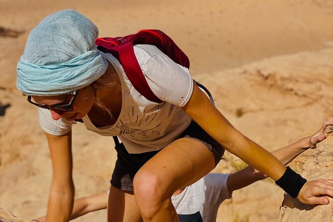 Wadi Rum Mountain Hike & Climb: Burdah, with a bridge at the top! + tour & Lunch - Little Bridge is easy, but still worth the stop