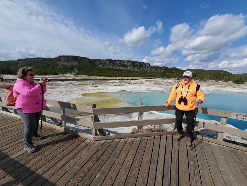 Yellowstone: Upper Geyser Basin Hike with Lunch - Daisy Geyser and the return route