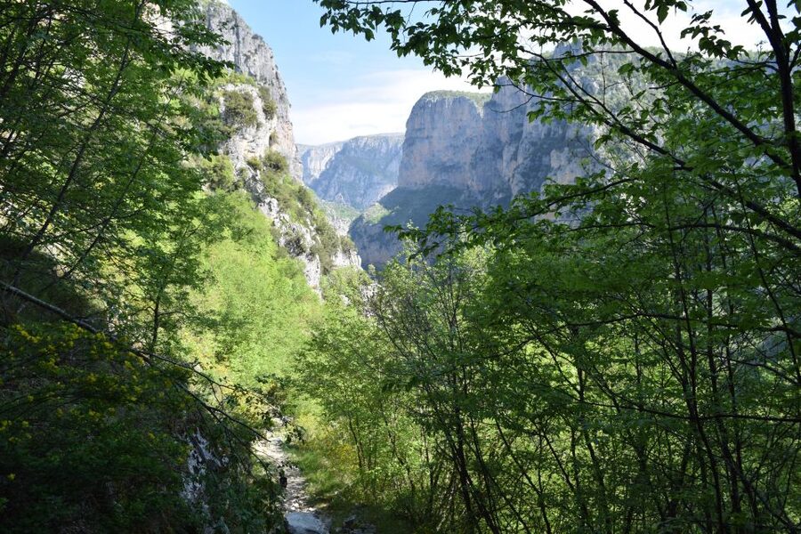 Zagori: Vikos Gorge full-day guided hike - The final climb to Vikos village